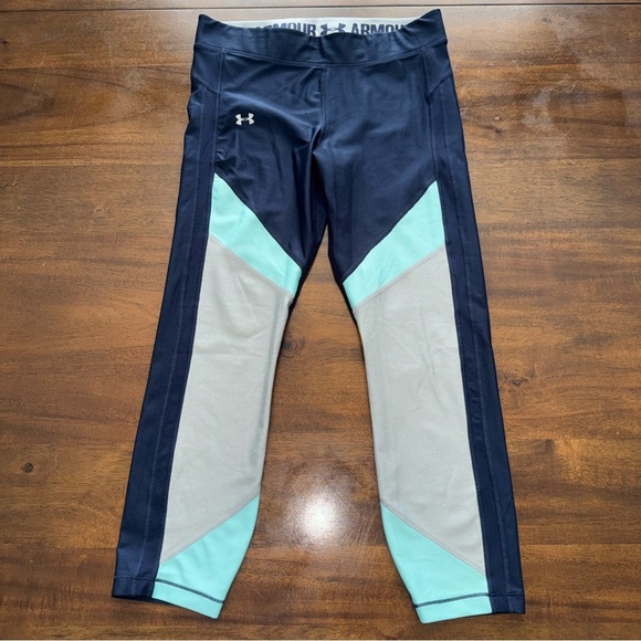 Under Armour Capri Leggings Compression Heat Gear Navy Blue and Gray Size Large - Picture 1 of 9